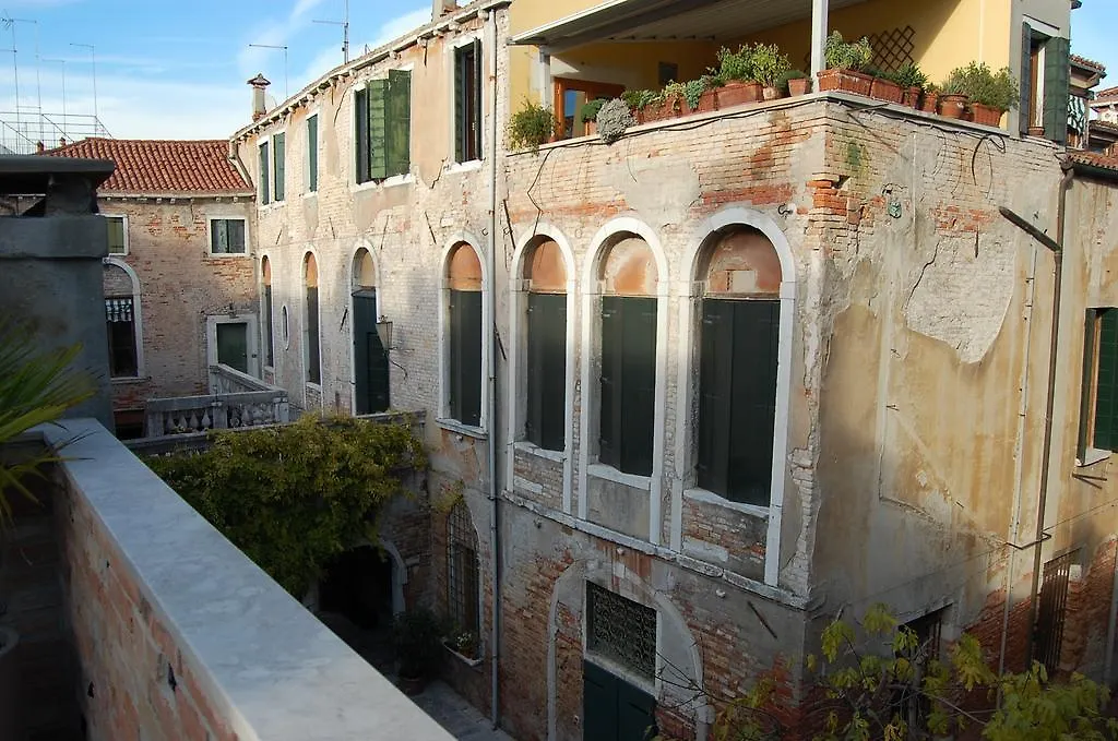 Appartamento Loft Due Cuori Venezia 0*,  Italia
